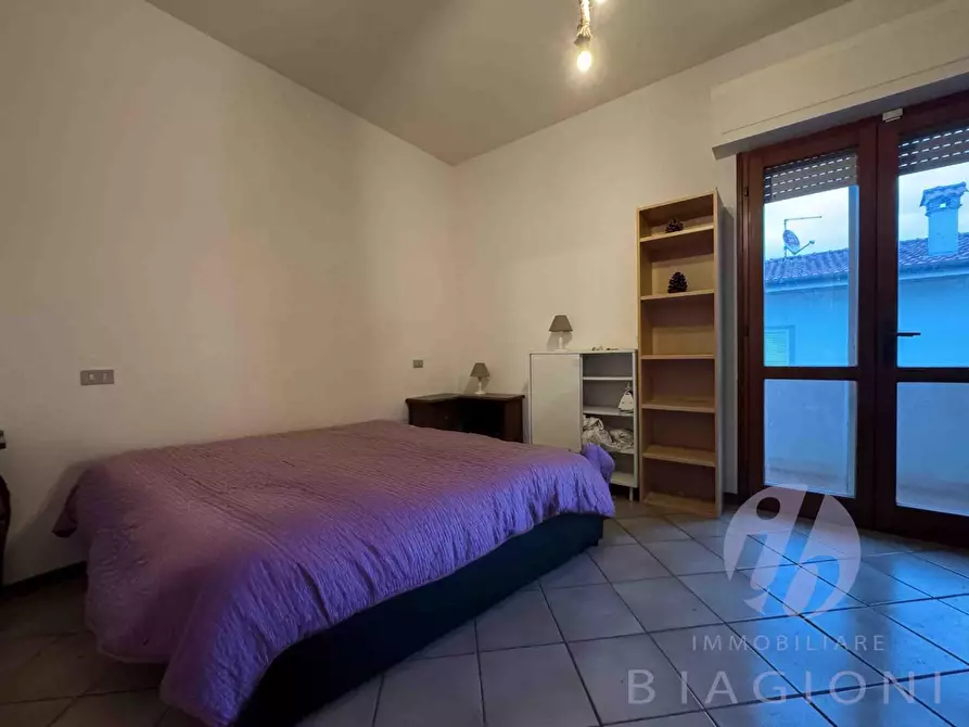 Immagine 11 di Appartamento in vendita  a Pietrasanta