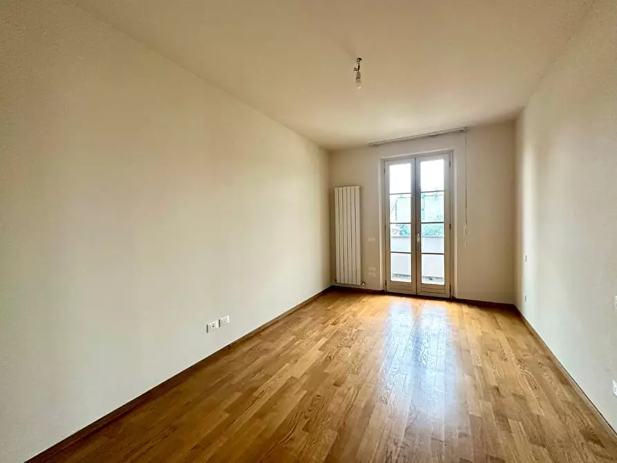 Immagine 22 di Appartamento in vendita  a Lucca