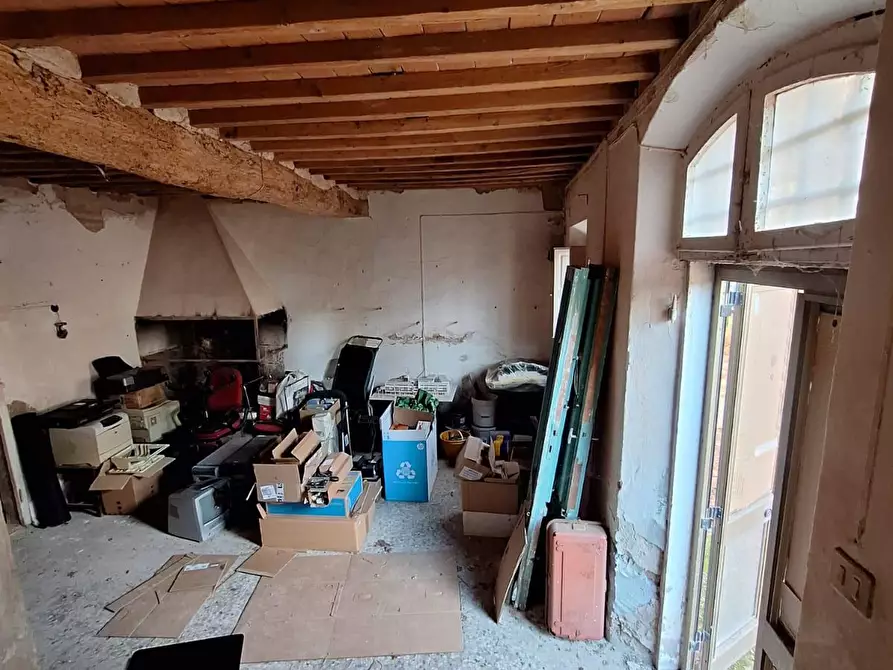 Immagine 31 di Rustico / casale in vendita  a Cascina