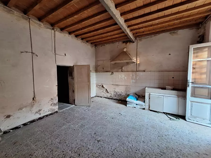 Immagine 25 di Rustico / casale in vendita  a Cascina