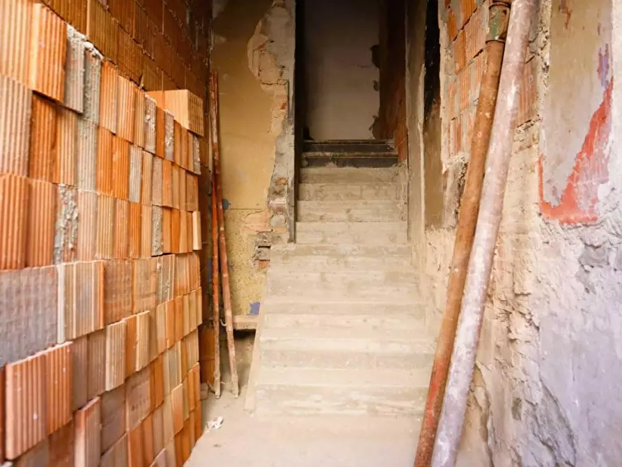 Immagine 14 di Appartamento in vendita  a Capraia E Limite