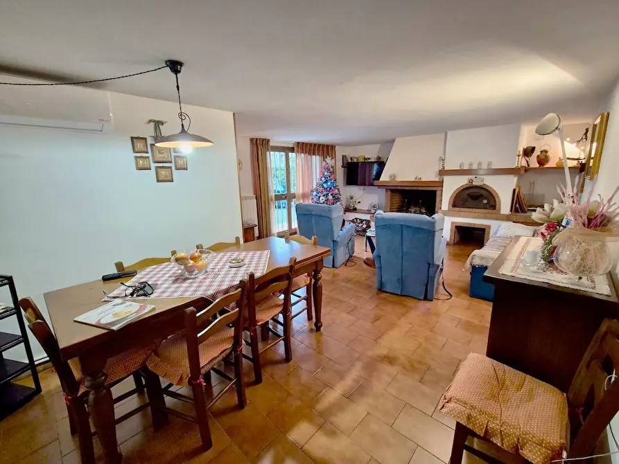 Immagine 42 di Villa in vendita  a Pisa