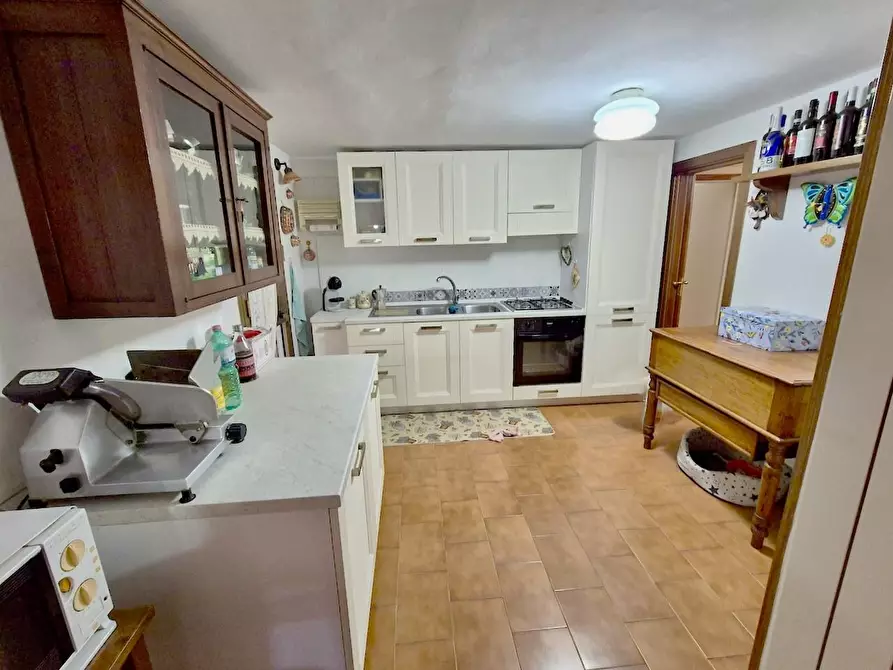 Immagine 46 di Villa in vendita  a Pisa