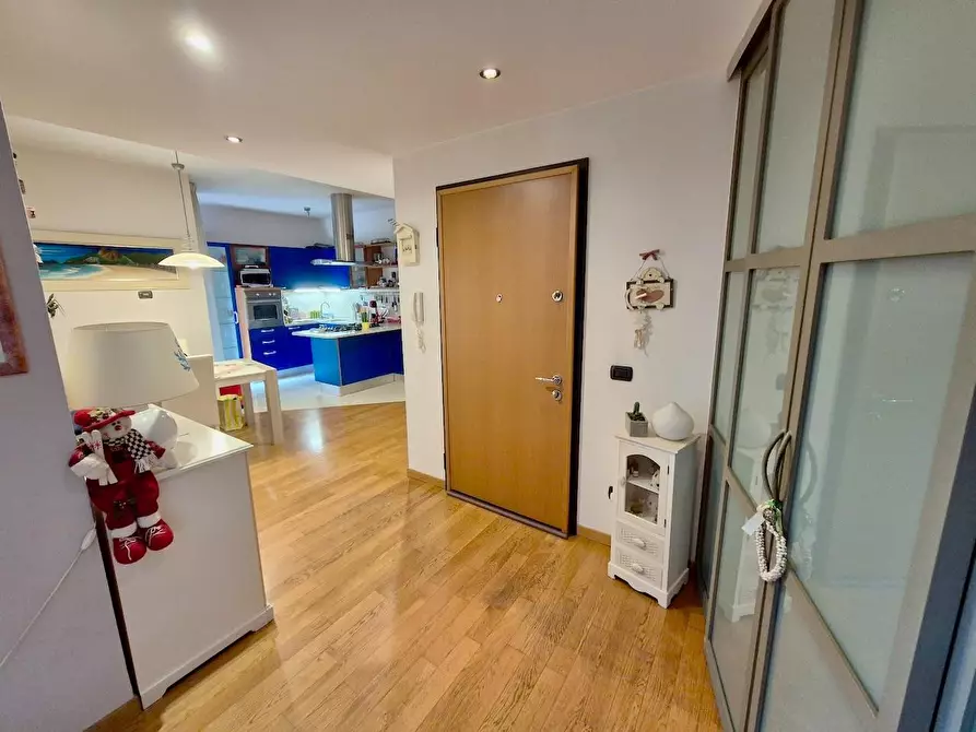 Immagine 6 di Villa in vendita  a Pisa