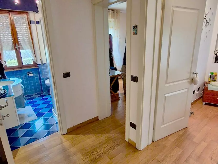 Immagine 12 di Villa in vendita  a Pisa