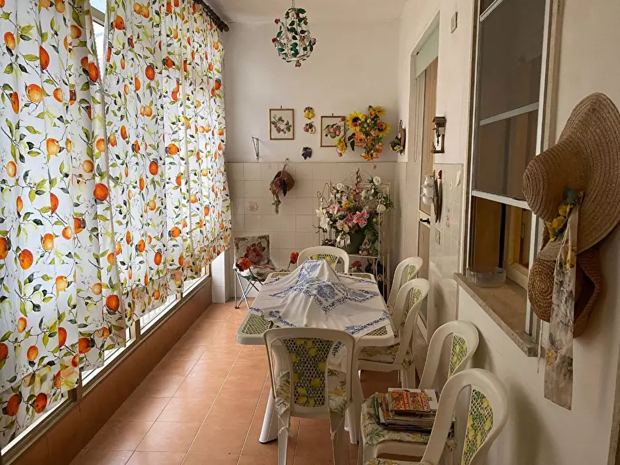 Immagine 6 di Appartamento in vendita  a Viareggio