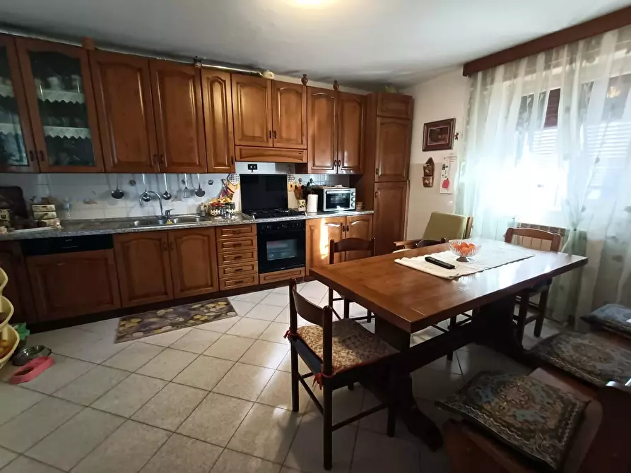 Immagine 2 di Terratetto in vendita  a Ameglia