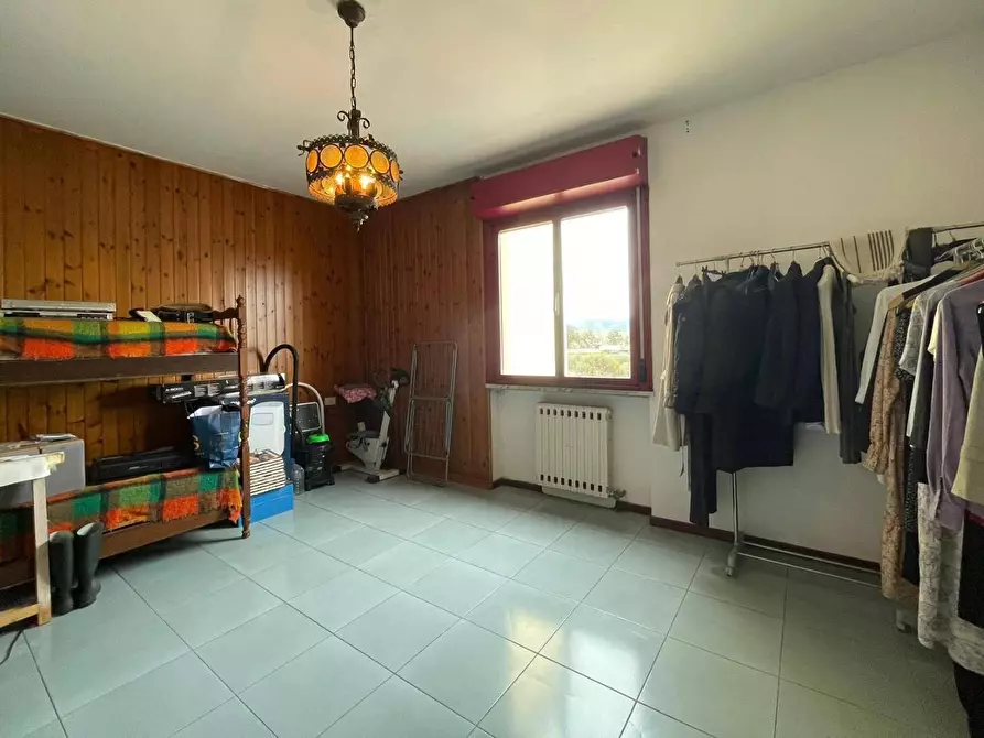 Immagine 19 di Appartamento in vendita  a Viareggio