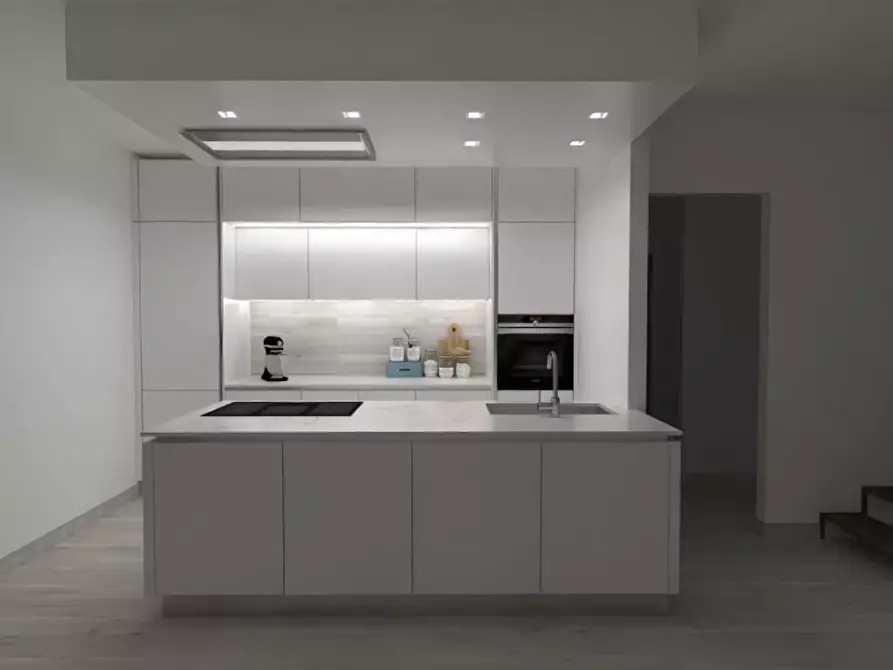 Immagine 5 di Casa quadrifamiliare in vendita  a Massa