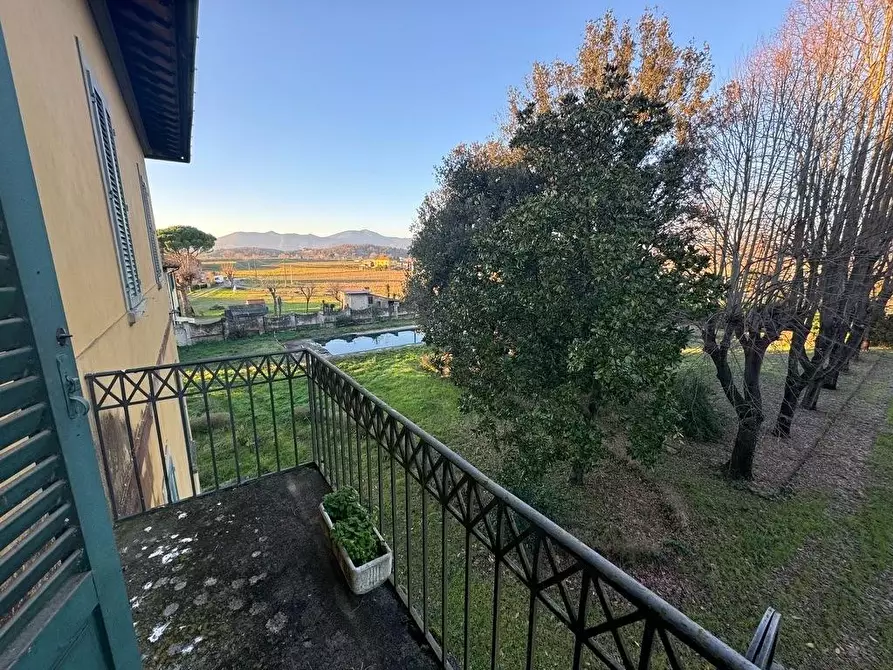 Immagine 18 di Villa in vendita  a Santa Maria A Monte