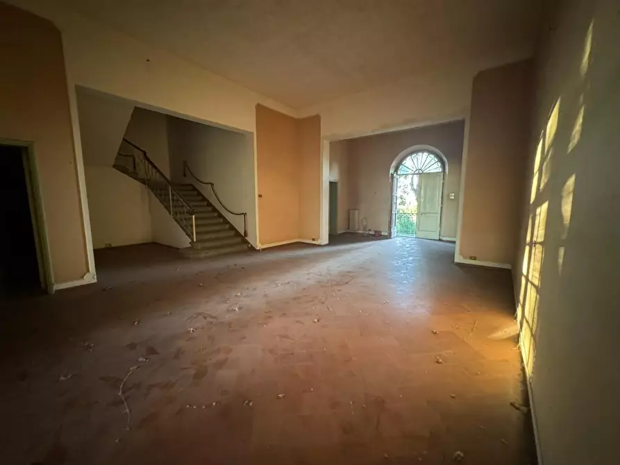 Immagine 10 di Villa in vendita  a Santa Maria A Monte