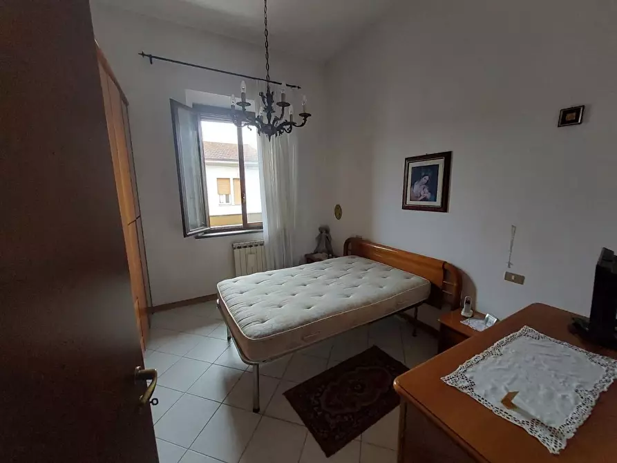 Immagine 6 di Appartamento in vendita  a Pontedera