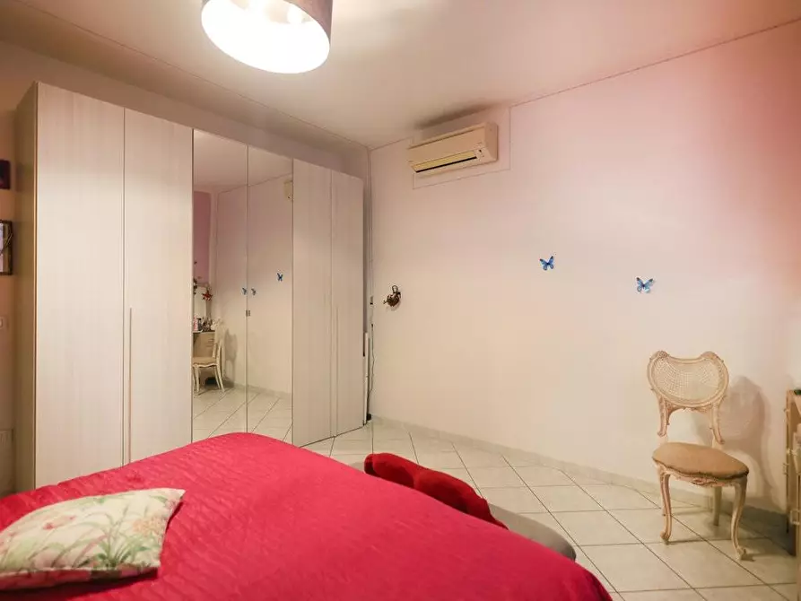 Immagine 20 di Villa in vendita  a Cascina