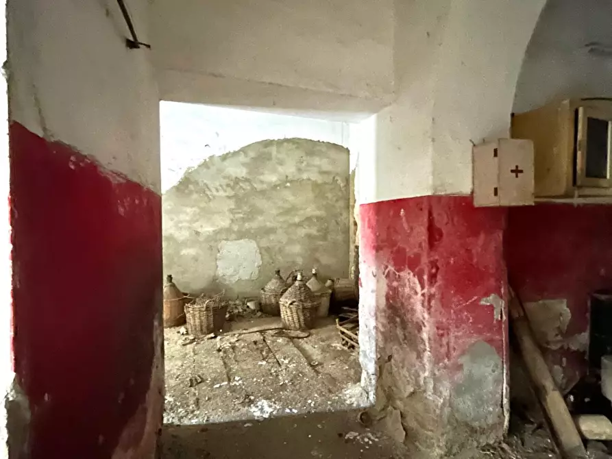 Immagine 13 di Palazzo in vendita  a Peccioli