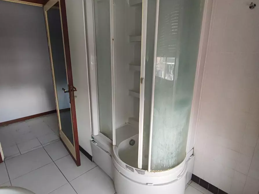 Immagine 13 di Appartamento in vendita  a Massa