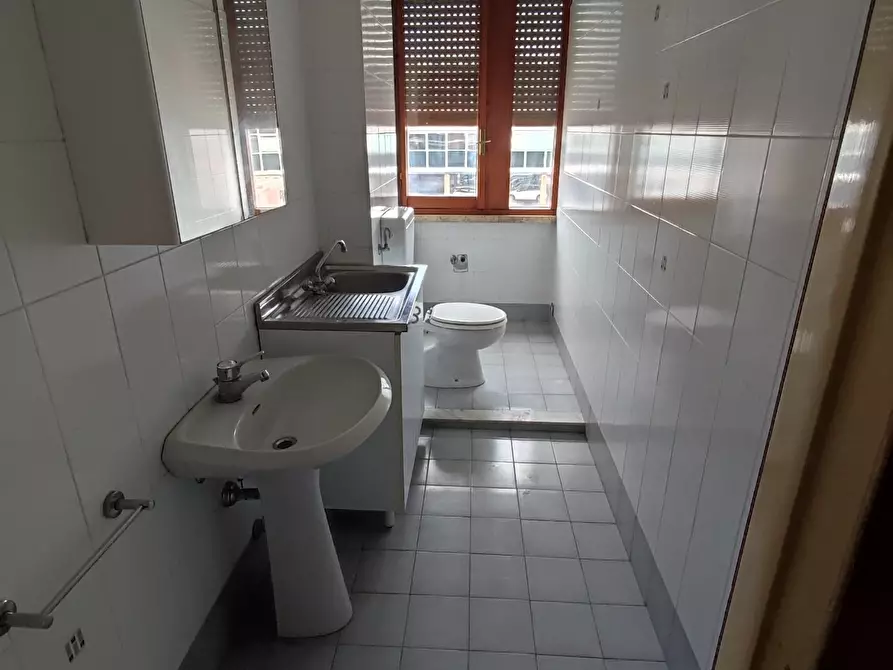 Immagine 14 di Appartamento in vendita  a Massa