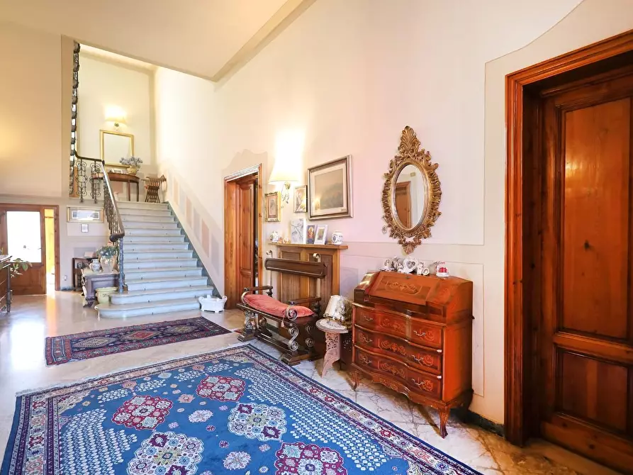 Immagine 5 di Villa in vendita  a Vinci