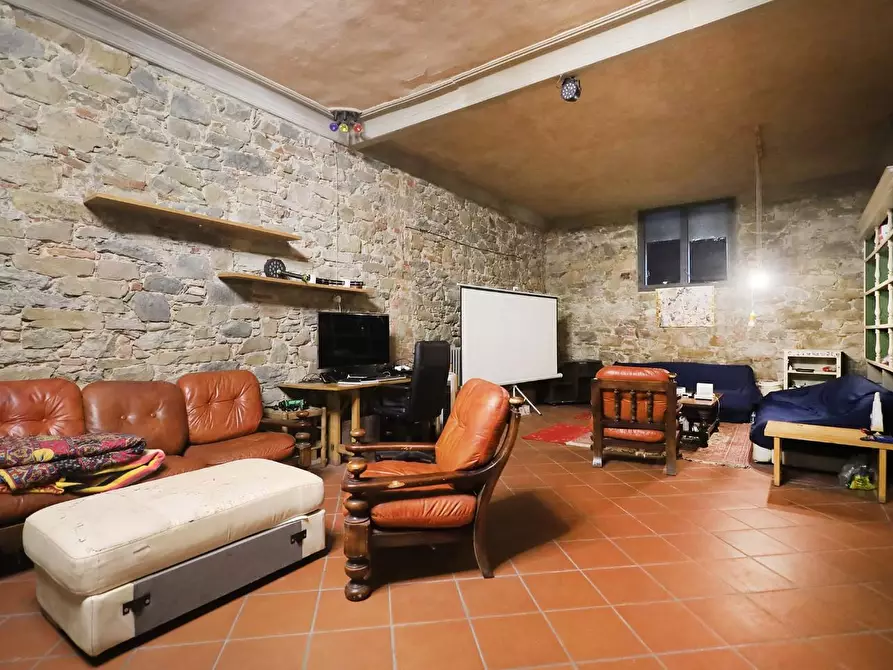 Immagine 33 di Villa in vendita  a Vinci