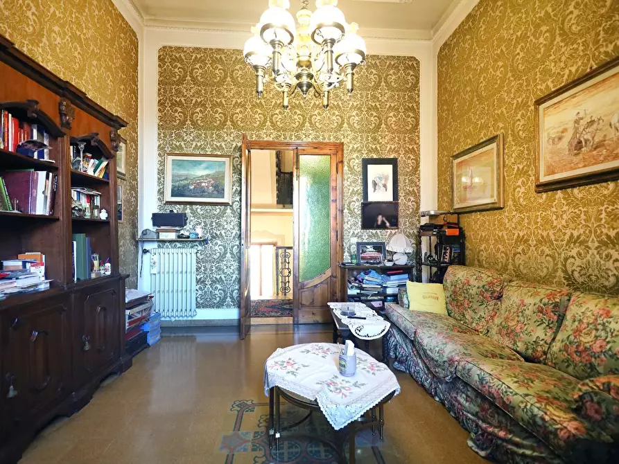 Immagine 22 di Villa in vendita  a Vinci