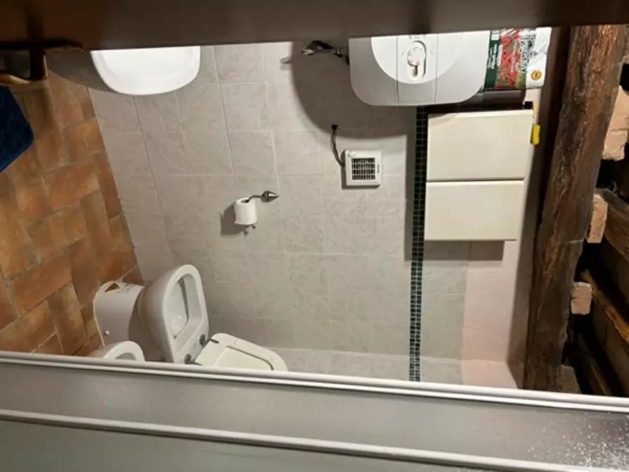 Immagine 2 di Loft/Open space in vendita  a Siena