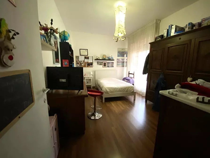 Immagine 7 di Appartamento in vendita  a Massa