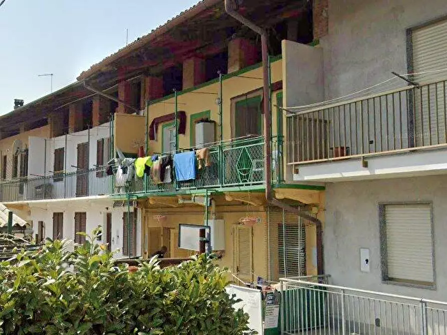 Immagine 1 di Casa semindipendente in vendita  a Vauda Canavese