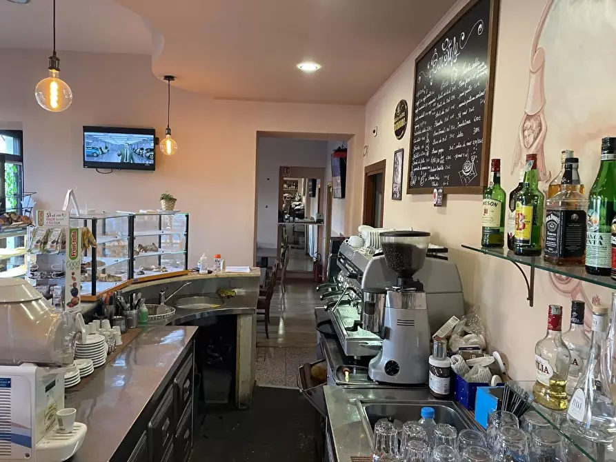 Immagine 21 di Bar / Ristorante in vendita  a Torino