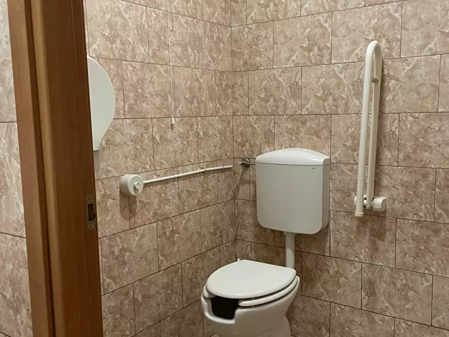 Immagine 29 di Bar / Ristorante in vendita  a Torino