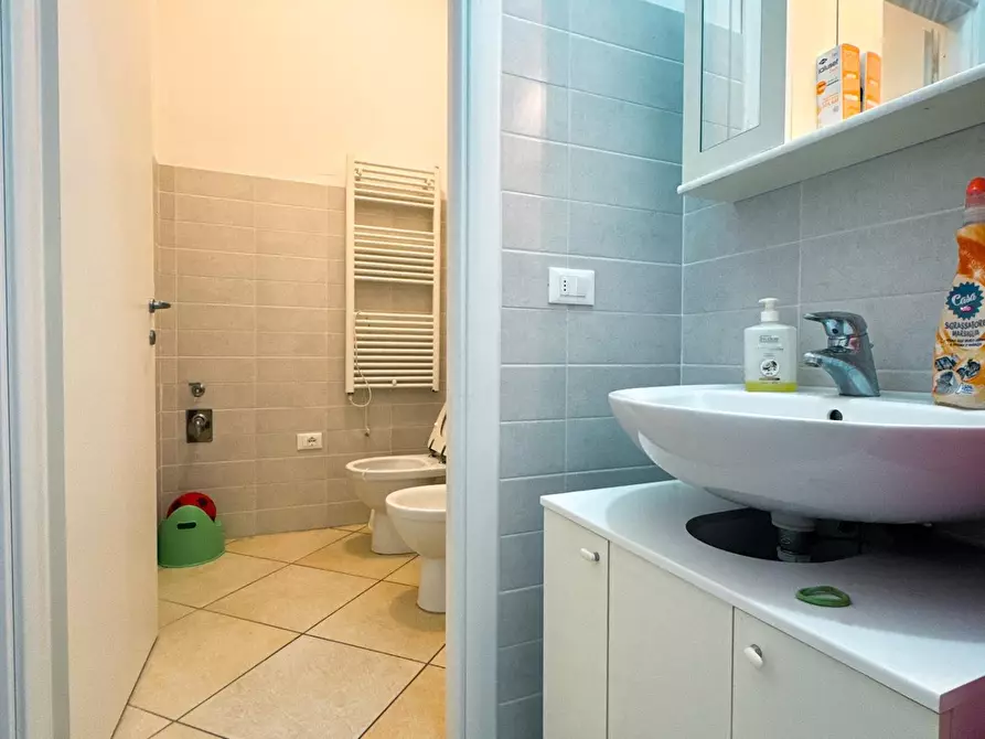 Immagine 17 di Appartamento in vendita  a Pisa