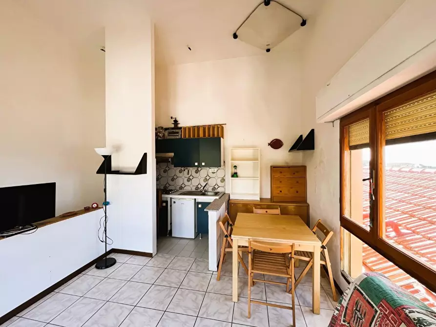 Immagine 10 di Appartamento in vendita  a Rosignano Marittimo