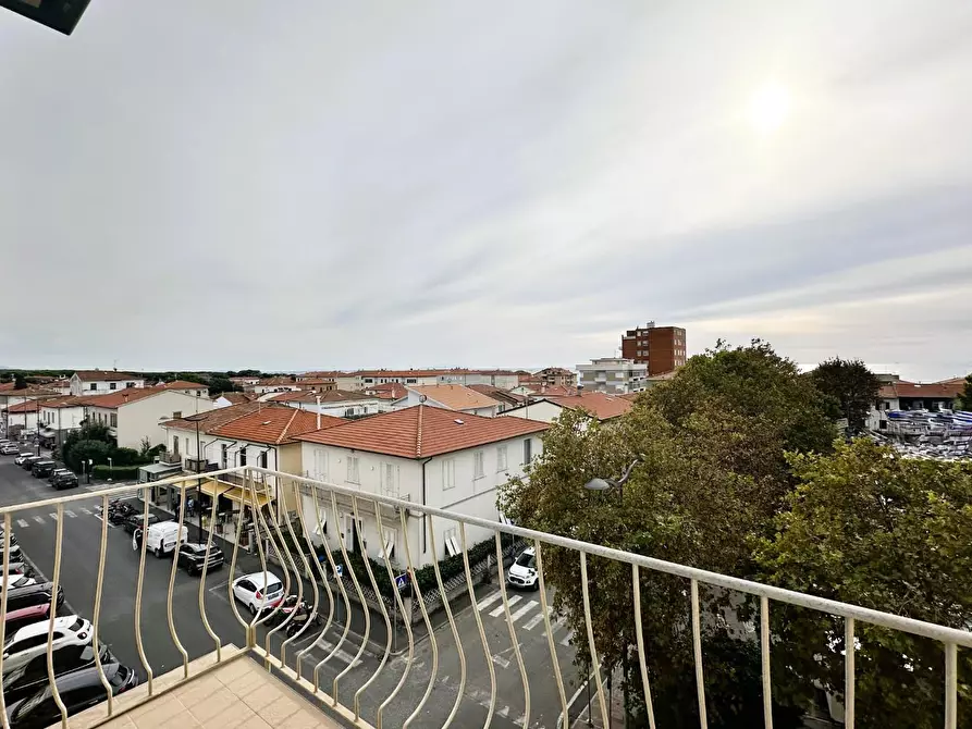 Immagine 3 di Appartamento in vendita  a Rosignano Marittimo