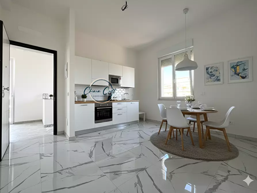 Immagine 11 di Appartamento in vendita  a Rosignano Marittimo