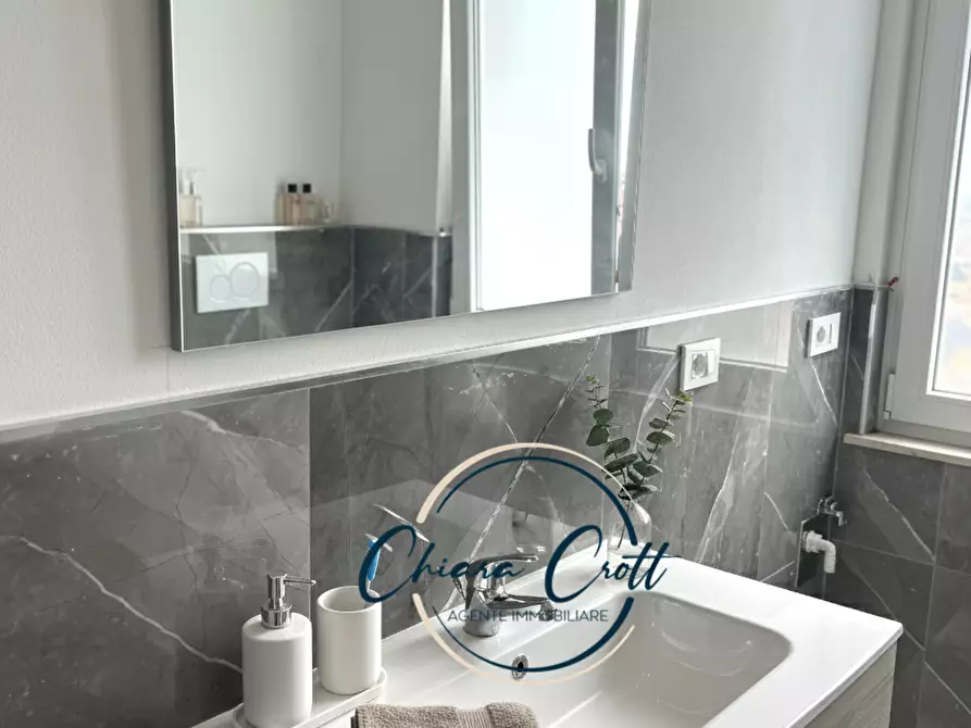 Immagine 8 di Appartamento in vendita  a Rosignano Marittimo