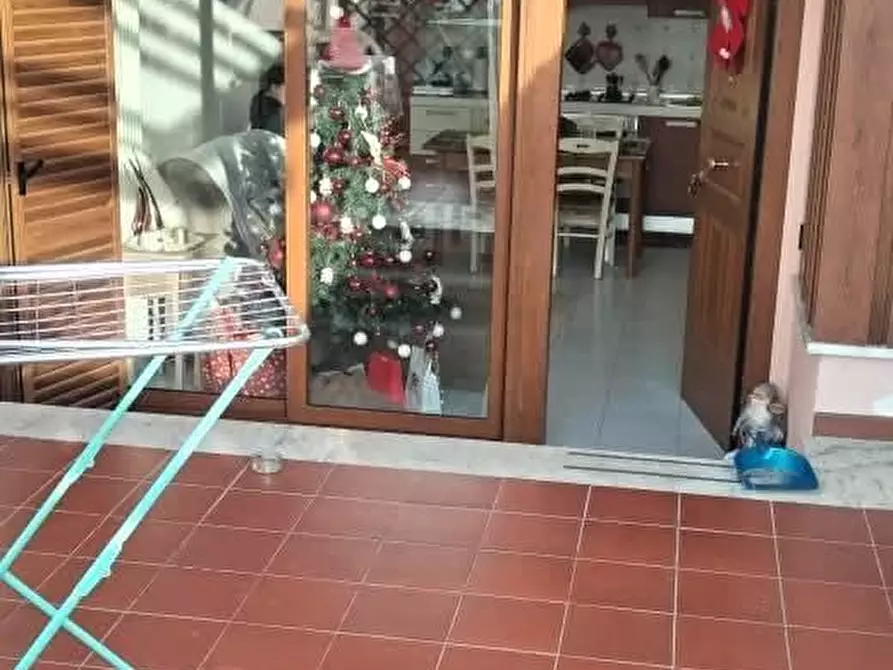 Immagine 5 di Appartamento in vendita  a Ortonovo