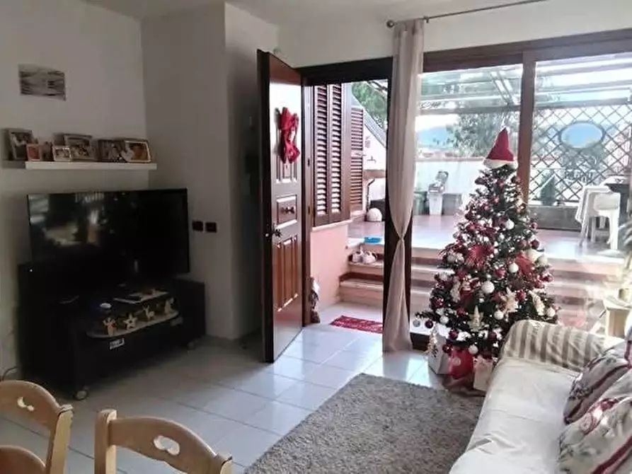 Immagine 8 di Appartamento in vendita  a Ortonovo