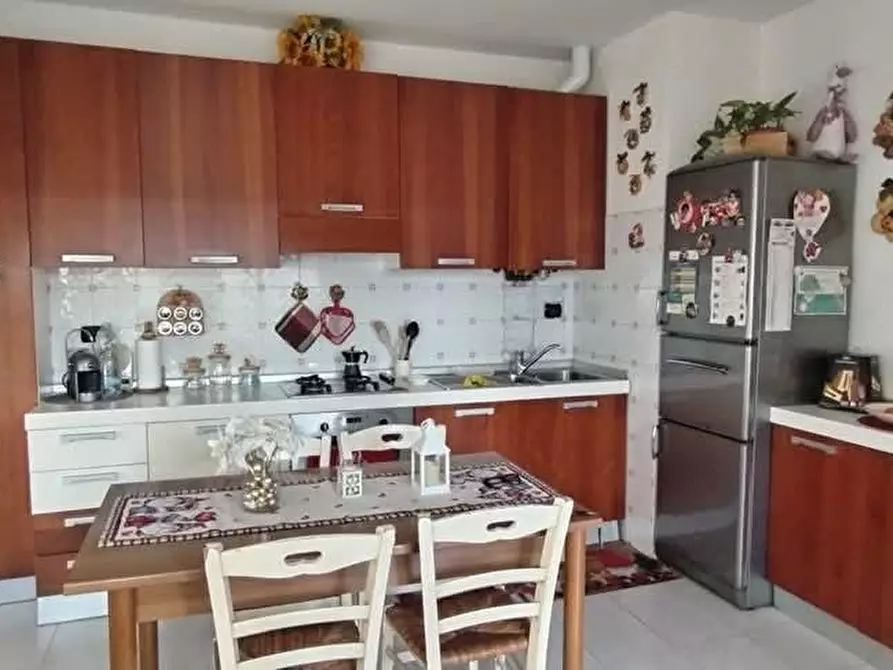 Immagine 6 di Appartamento in vendita  a Ortonovo