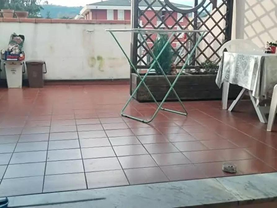 Immagine 2 di Appartamento in vendita  a Ortonovo