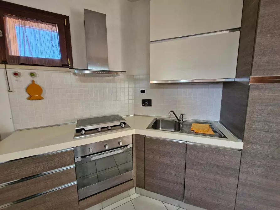 Immagine 9 di Appartamento in vendita  a Campiglia Marittima