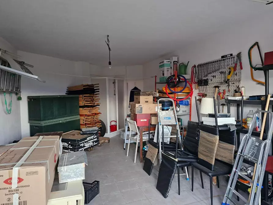 Immagine 26 di Appartamento in vendita  a Campiglia Marittima