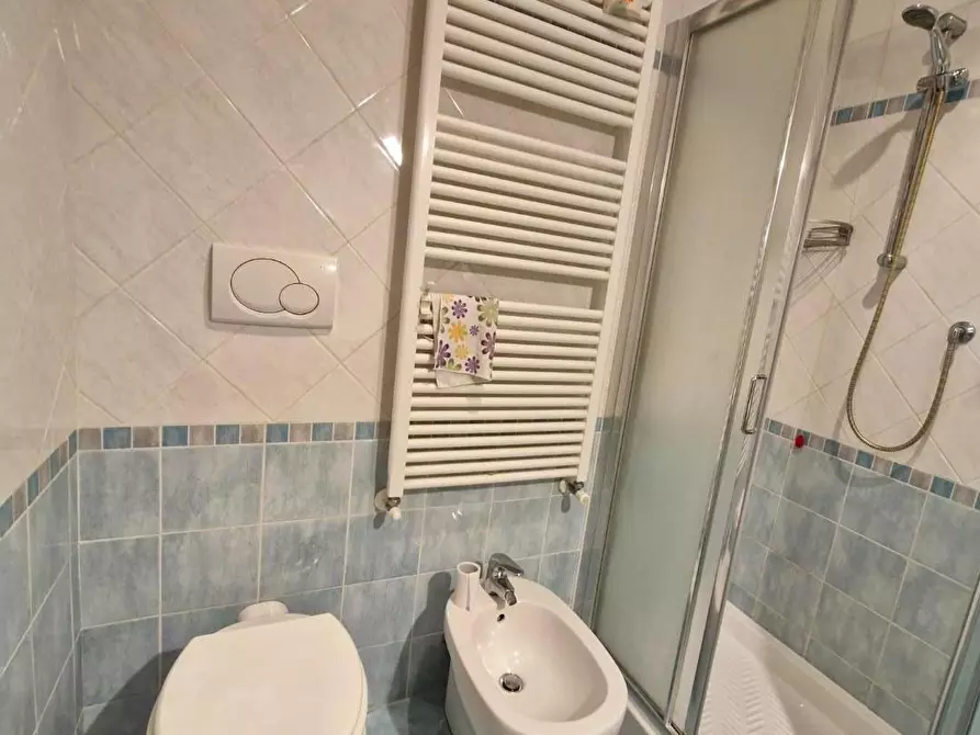 Immagine 21 di Appartamento in vendita  a Campiglia Marittima