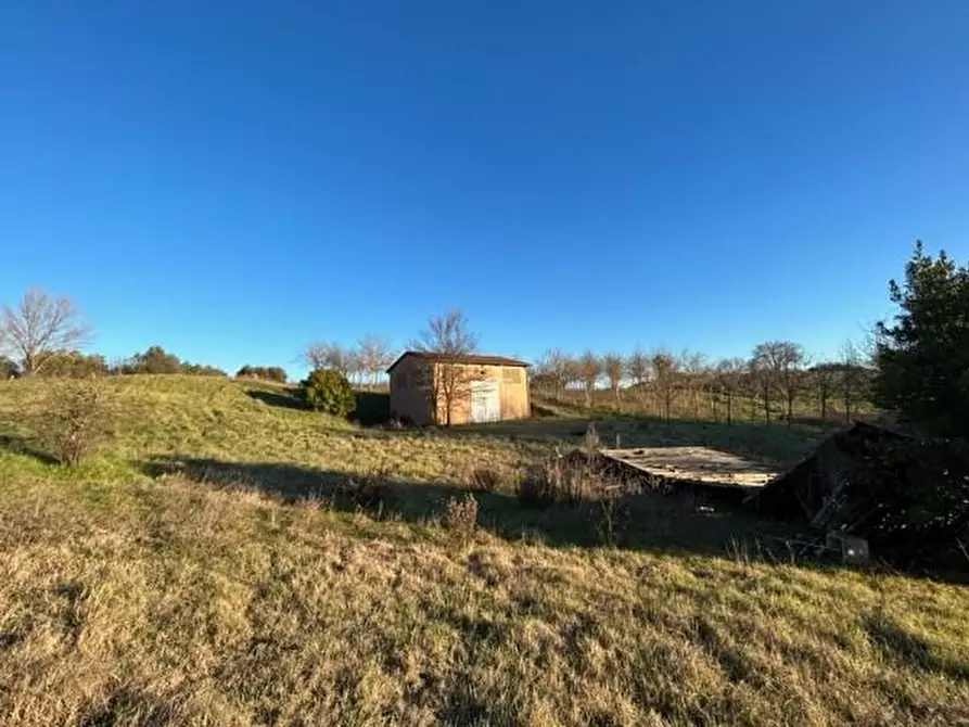 Immagine 5 di Casa indipendente in vendita  a Siena