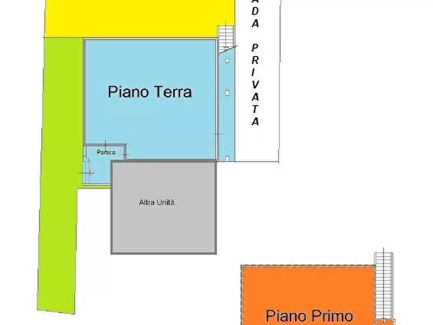 Immagine 1 di Porzione di casa in vendita  a Massa