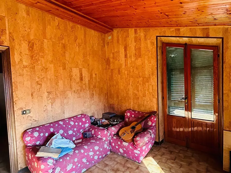 Immagine 22 di Casa indipendente in vendita  a Comano