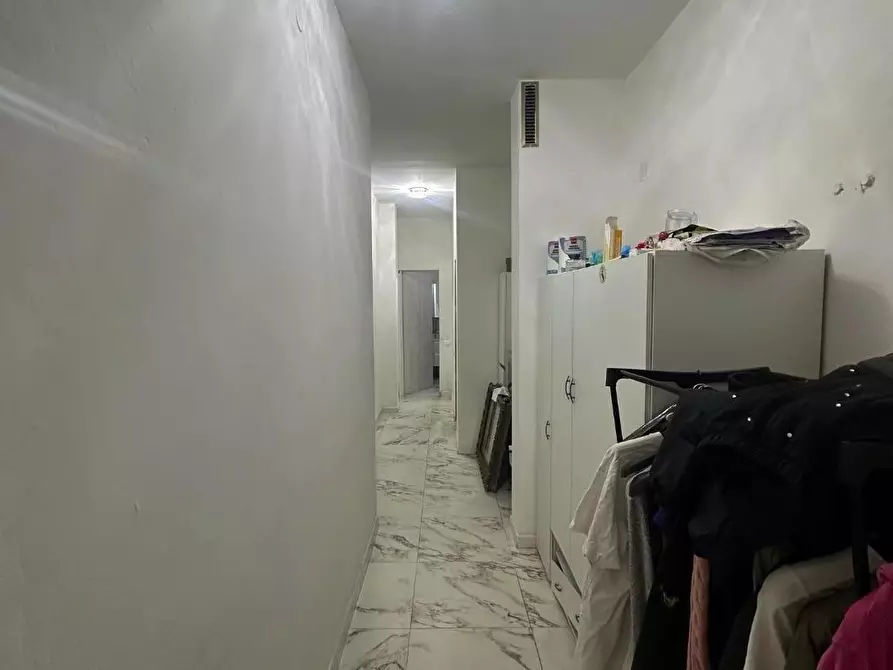 Immagine 14 di Appartamento in vendita  a Massa