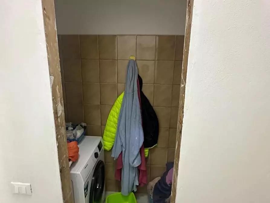 Immagine 12 di Appartamento in vendita  a Massa