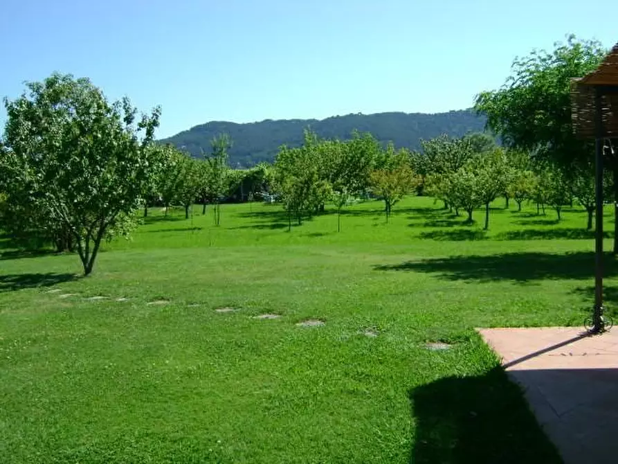 Immagine 22 di Villa in vendita  a Ameglia