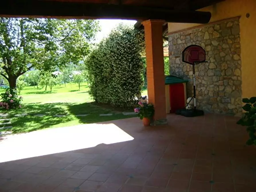 Immagine 13 di Villa in vendita  a Ameglia