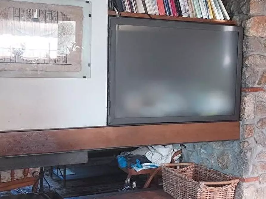 Immagine 27 di Villa in vendita  a Ameglia