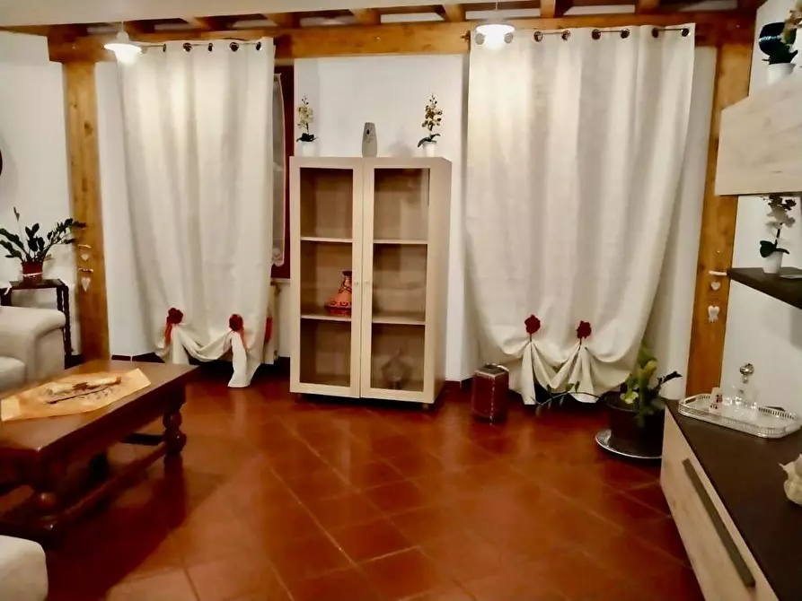 Immagine 7 di Terratetto in vendita  a Massa