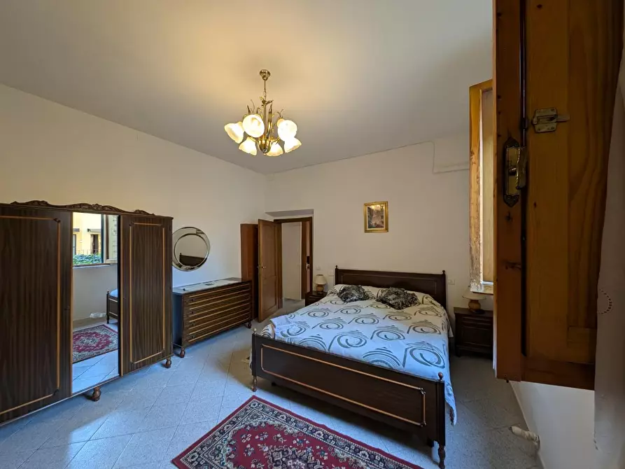Immagine 6 di Appartamento in affitto  a Capraia E Limite